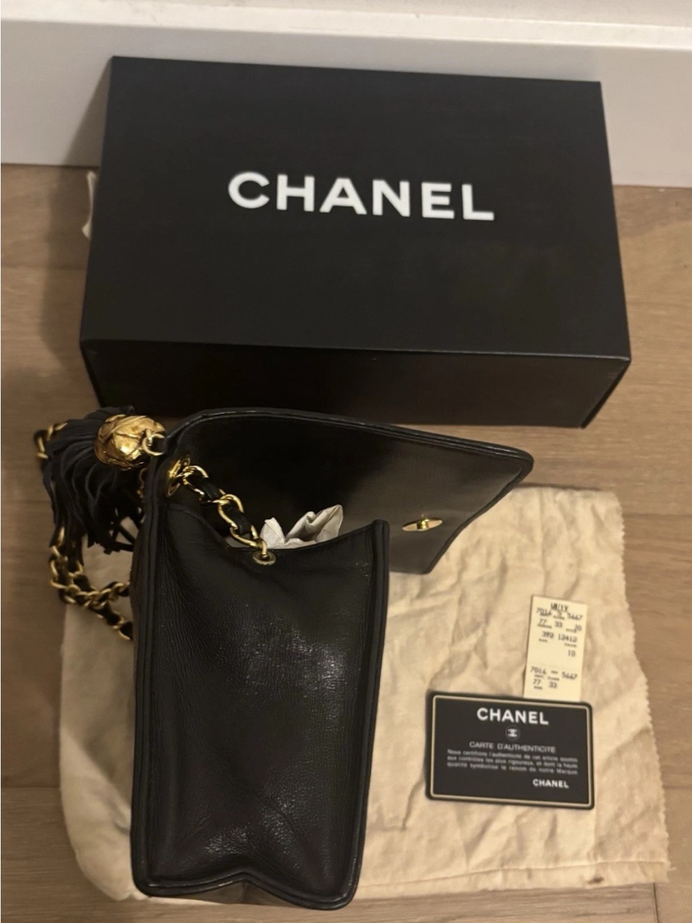 Chanel Diamond Quilt Flap Bag With Logo Box, Dust Bag & Card - Picture 7 of 13